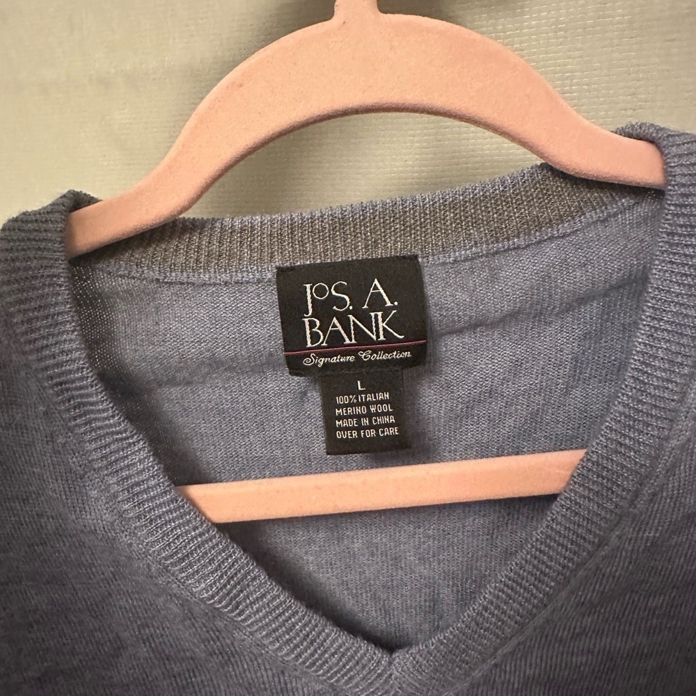 Jos A Bank 100% Italian Merino Wool Blue Vneck Sweater Men Size Large - Picture 6 of 6